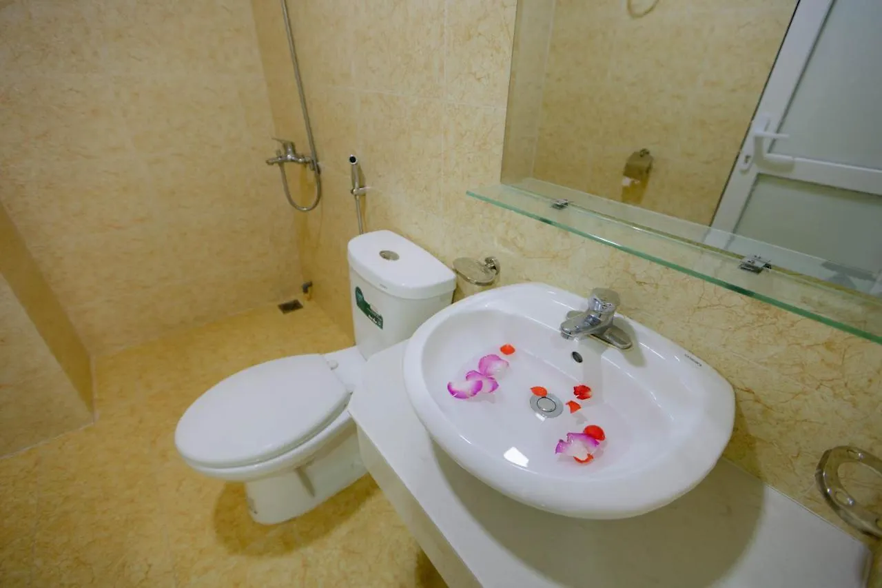 Le Basile - Seaview Apartment Nha Trang 0*,  Vietnam